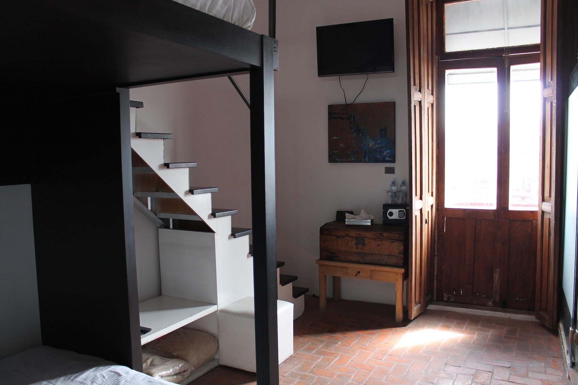 Kuku Ruku Hotel Queretaro Luaran gambar