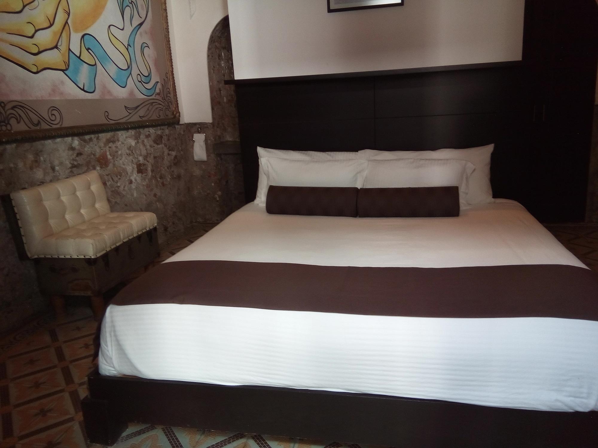 Kuku Ruku Hotel Queretaro Luaran gambar